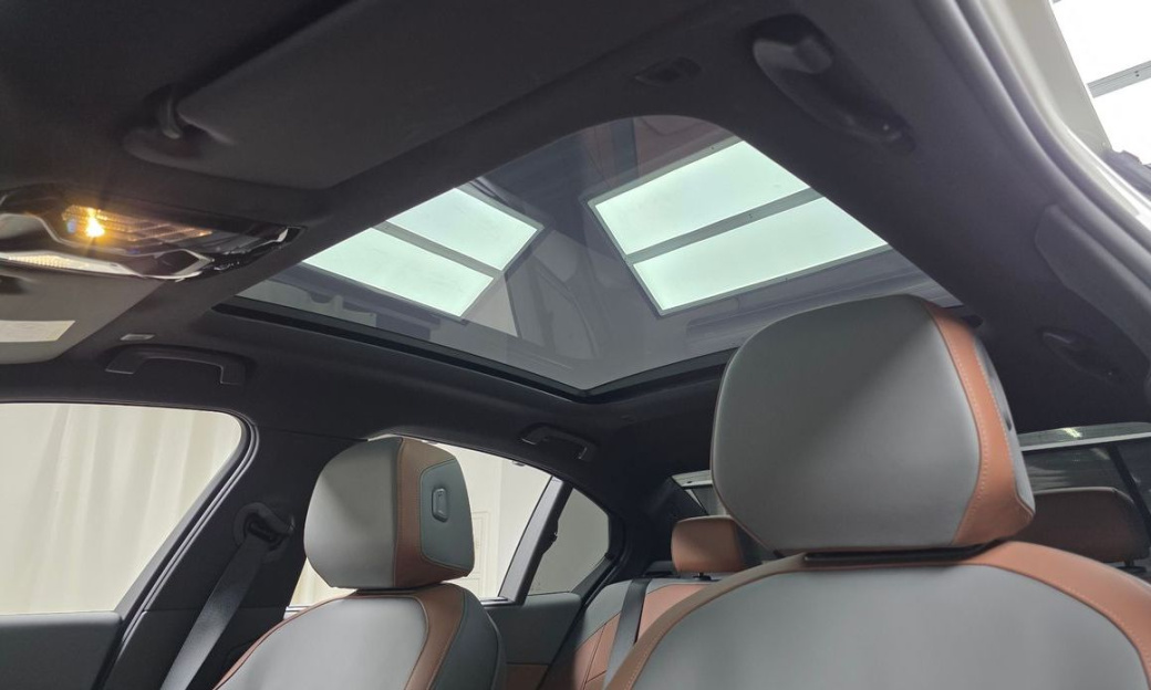 BMW 5-Series 530i xDrive M Sport, 2025