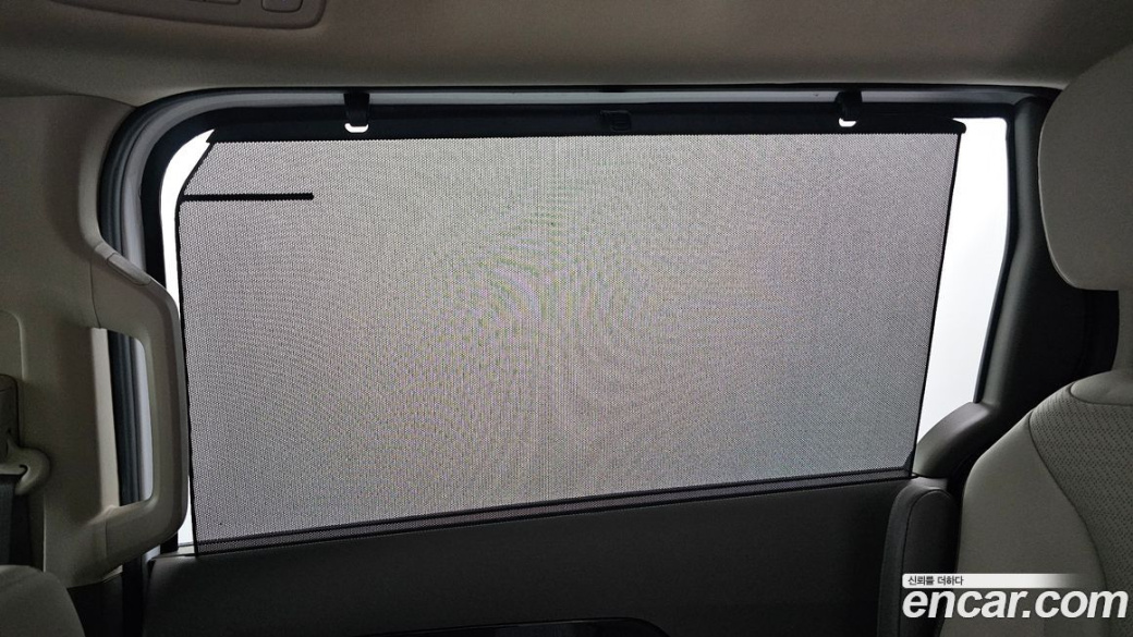 Kia Carnival 9-Seater Signature, 2023