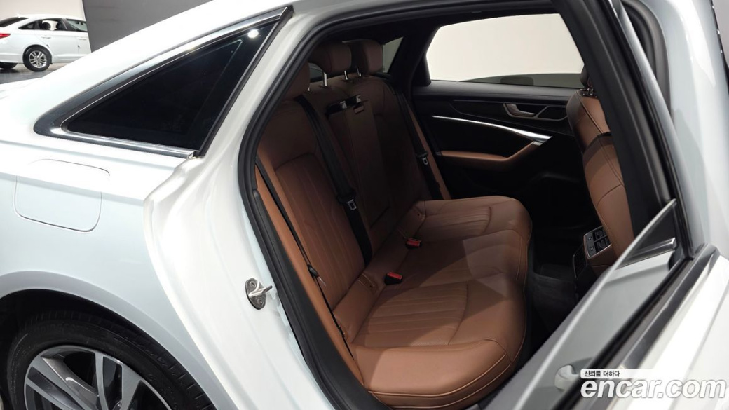 Audi A6 40 TDI Premium, 2023