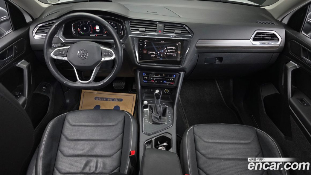 Volkswagen Tiguan 2.0 TSI Prestige, 2023