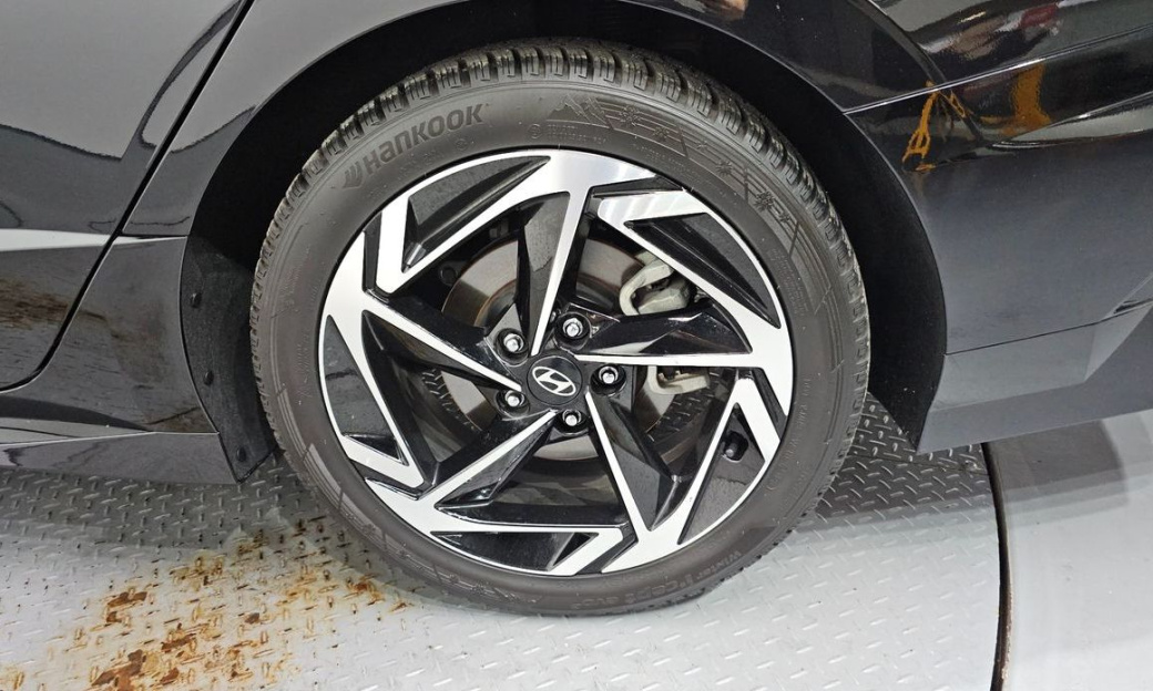 Hyundai Sonata 2.0, 2024