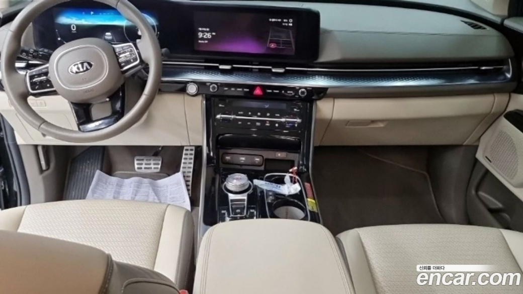 Kia Carnival 7-Seater Hi-Limousine, 2021