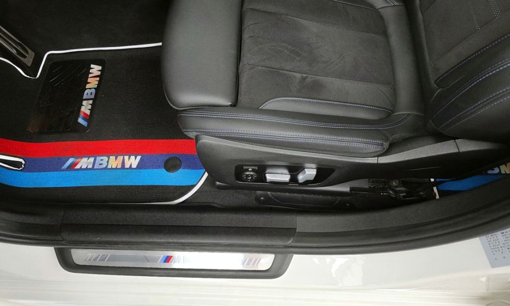 BMW 3-Series 320i M Sport, 2022