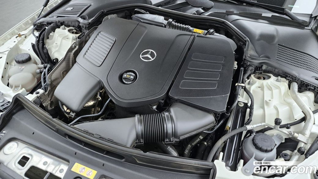 Mercedes-Benz C-Class C300 AMG Line, 2022