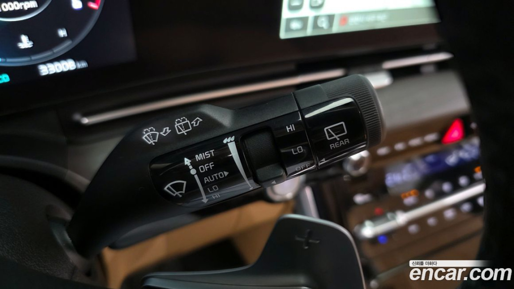 Kia Carnival 7-Seater Signature, 2023