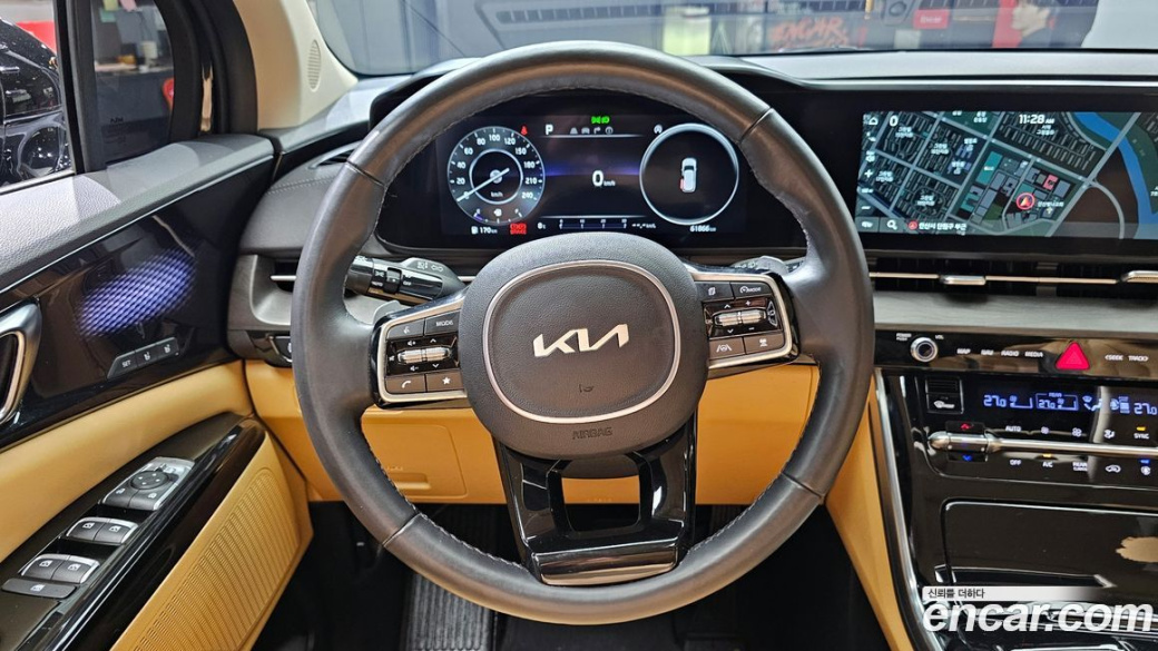 Kia Carnival 9-Seater Signature, 2023