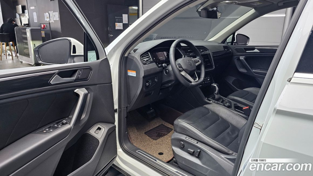 Volkswagen Tiguan 2.0 TDI 4Motion Prestige, 2022