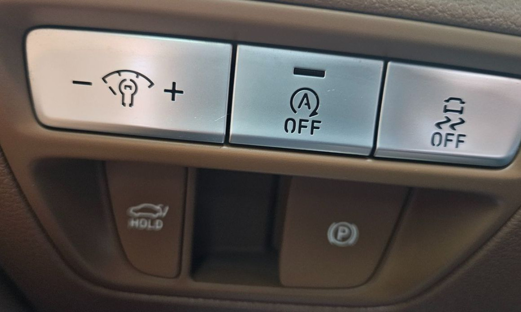 Genesis G80 Gasoline 2.5 Turbo AWD, 2022