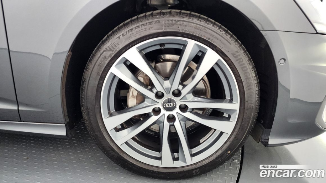 Audi A6 40 TDI Premium, 2023