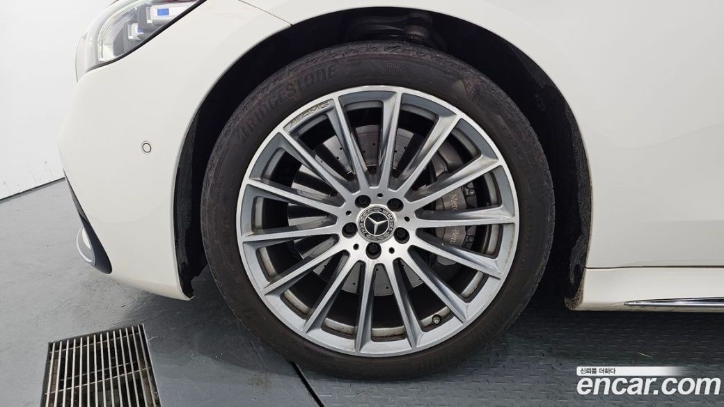 Mercedes-Benz S-Class S400 d 4MATIC, 2023
