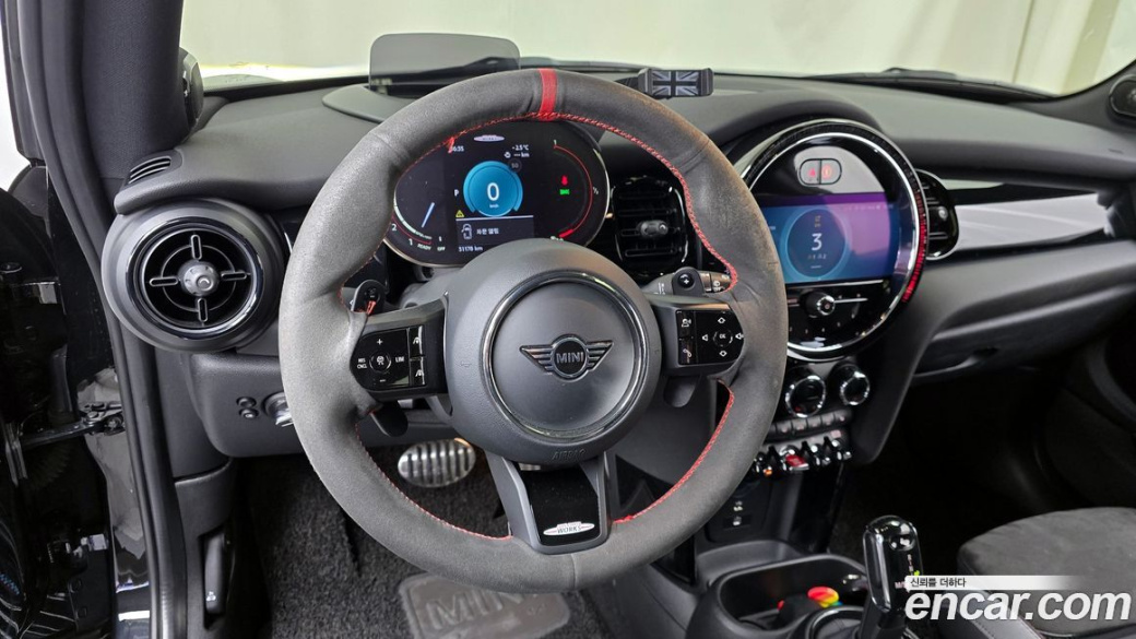 Mini Cooper JCW, 2023
