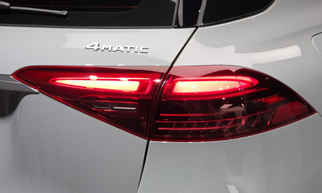 Mercedes-Benz GLE-Class GLE450 4MATIC, 2024