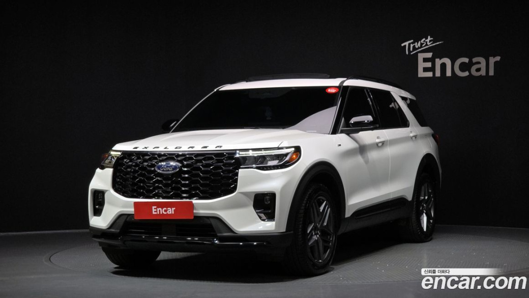 Ford Explorer 2.3 ST-Line 4WD, 2025