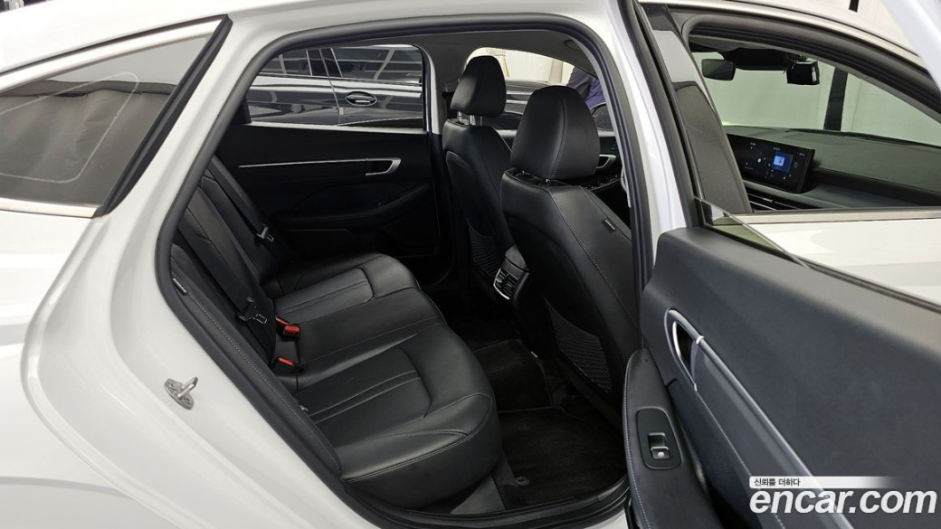 Hyundai Sonata 2.0, 2024
