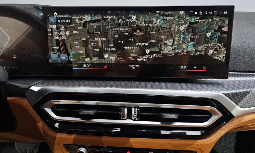 BMW 3-Series 320i Touring M Sports, 2024