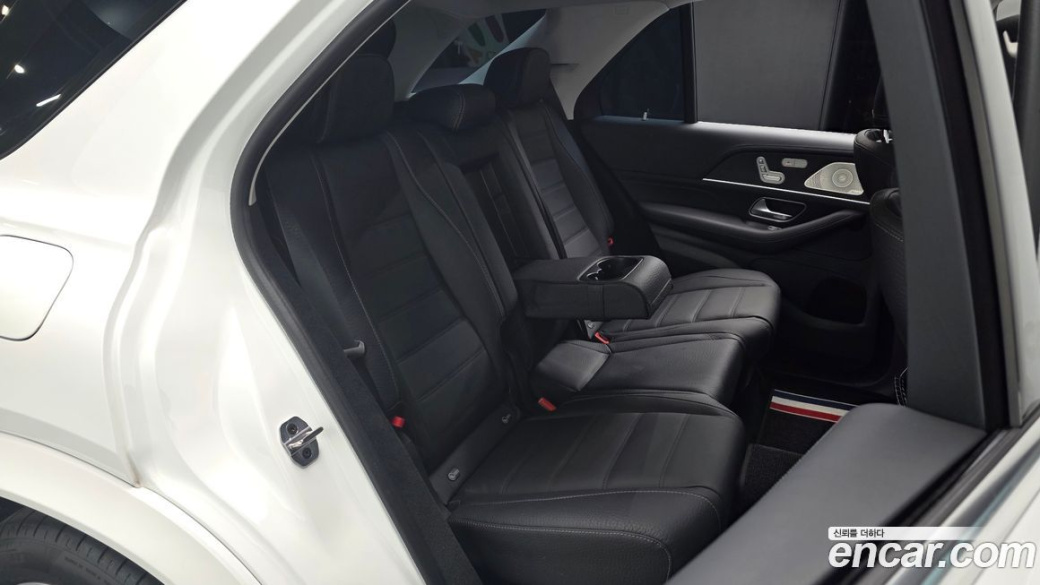 Mercedes-Benz GLE-Class GLE450 4MATIC, 2025