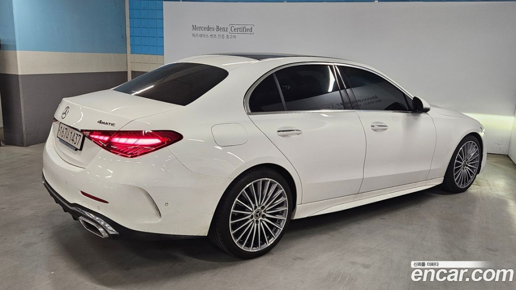 Mercedes-Benz C-Class C300 4MATIC AMG Line, 2023