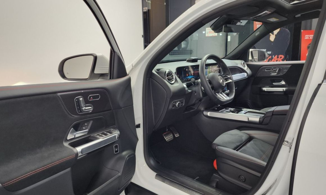 Mercedes-Benz GLB-Class AMG GLB35 4MATIC, 2025