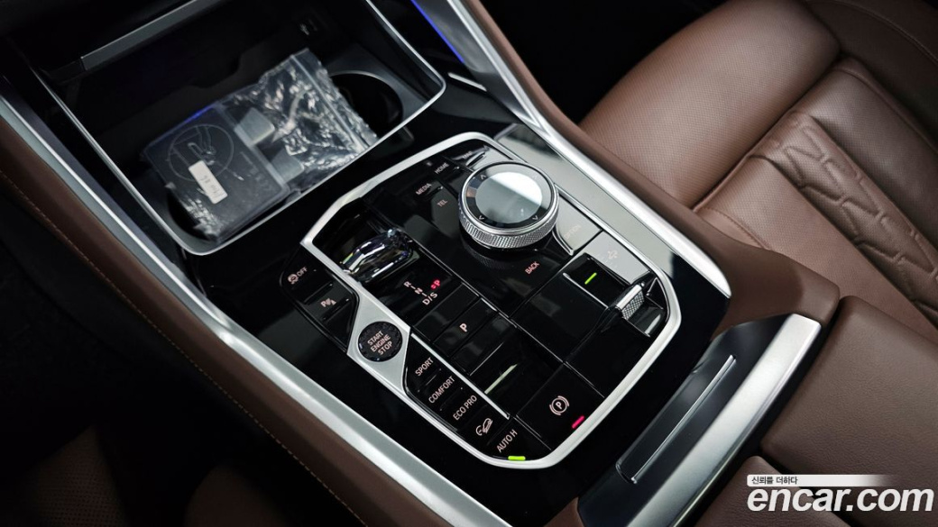 BMW X6 xDrive40i M Sport, 2025