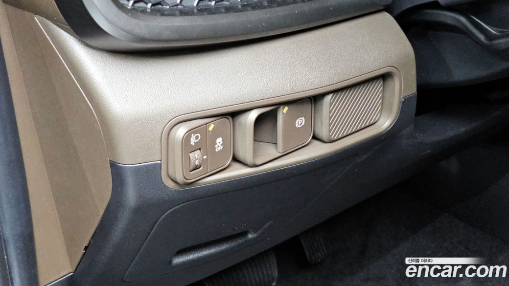 Kia Tasman 2.5T Gasoline 4WD, 2026