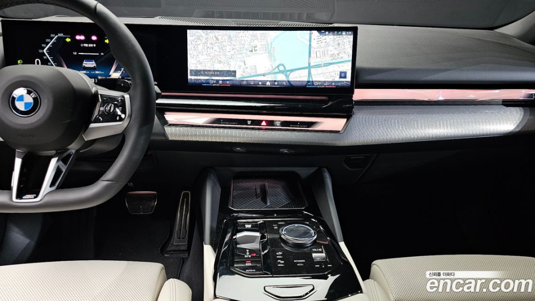 BMW 5-Series 520i M Sport, 2025