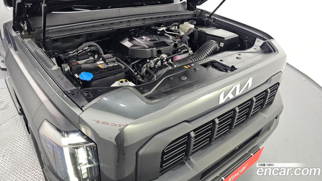 Kia Tasman 2.5T Gasoline 4WD, 2026