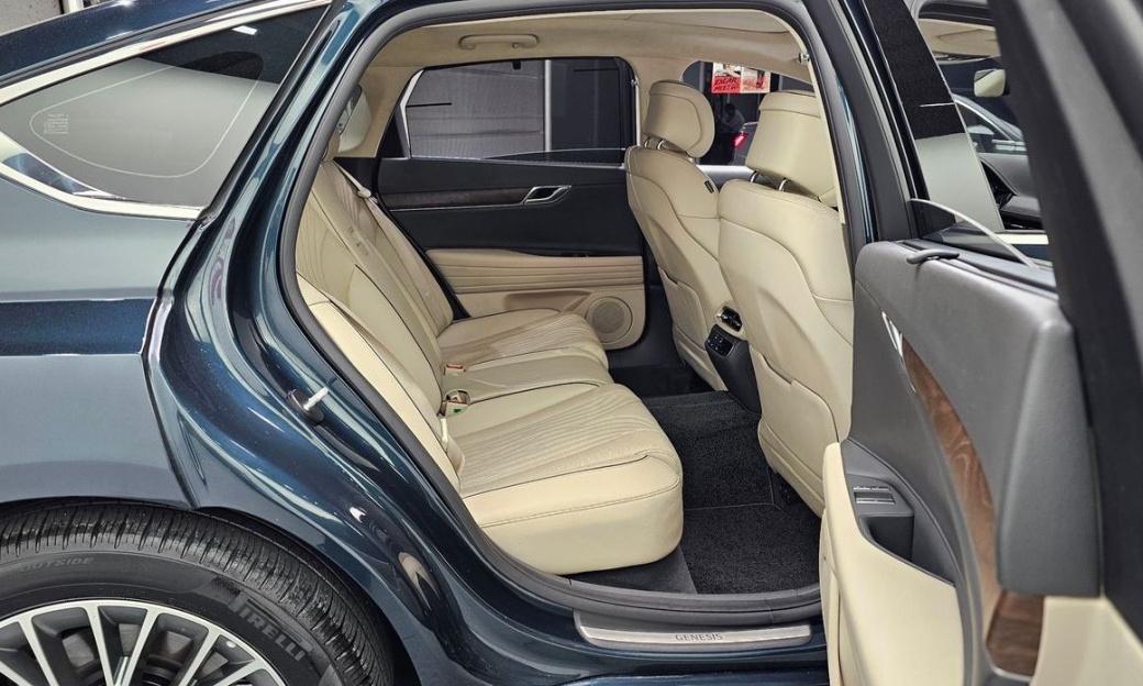 Genesis G80 Gasoline 2.5 Turbo 2WD, 2024