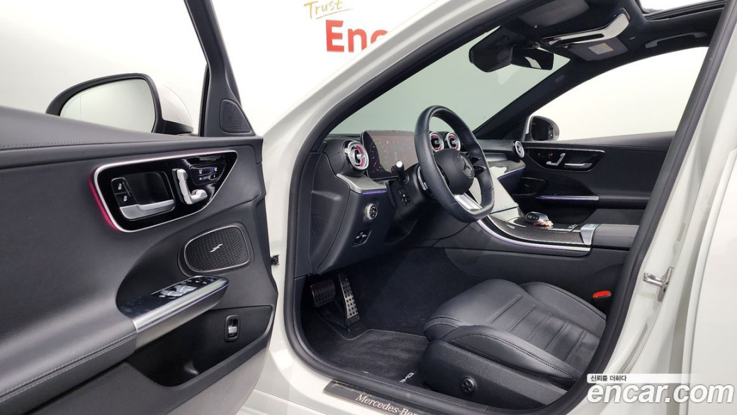 Mercedes-Benz C-Class C300 AMG Line, 2022