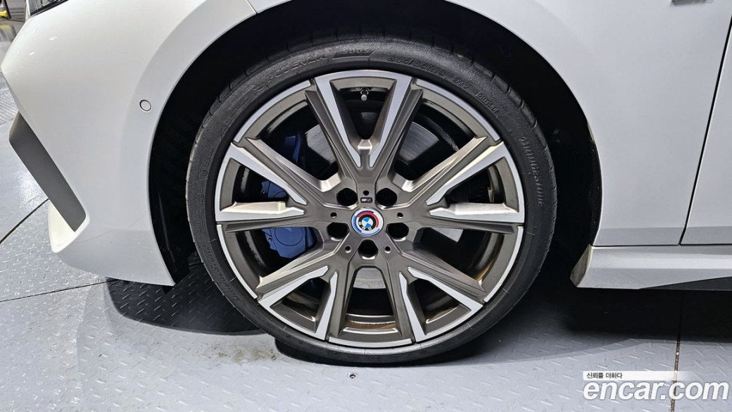 BMW 2-Series M235i xDrive, 2023
