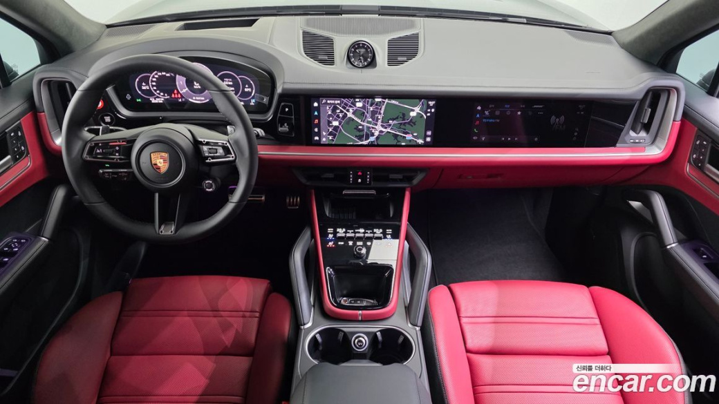 Porsche Cayenne 3.0, 2025