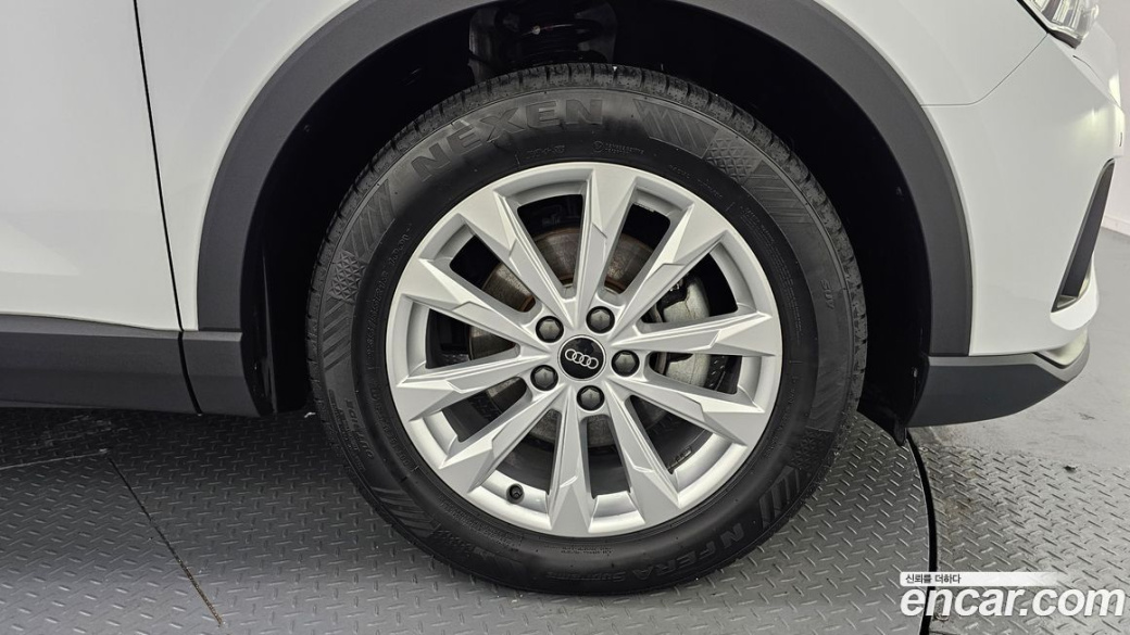 Audi Q3 35 TDI, 2022