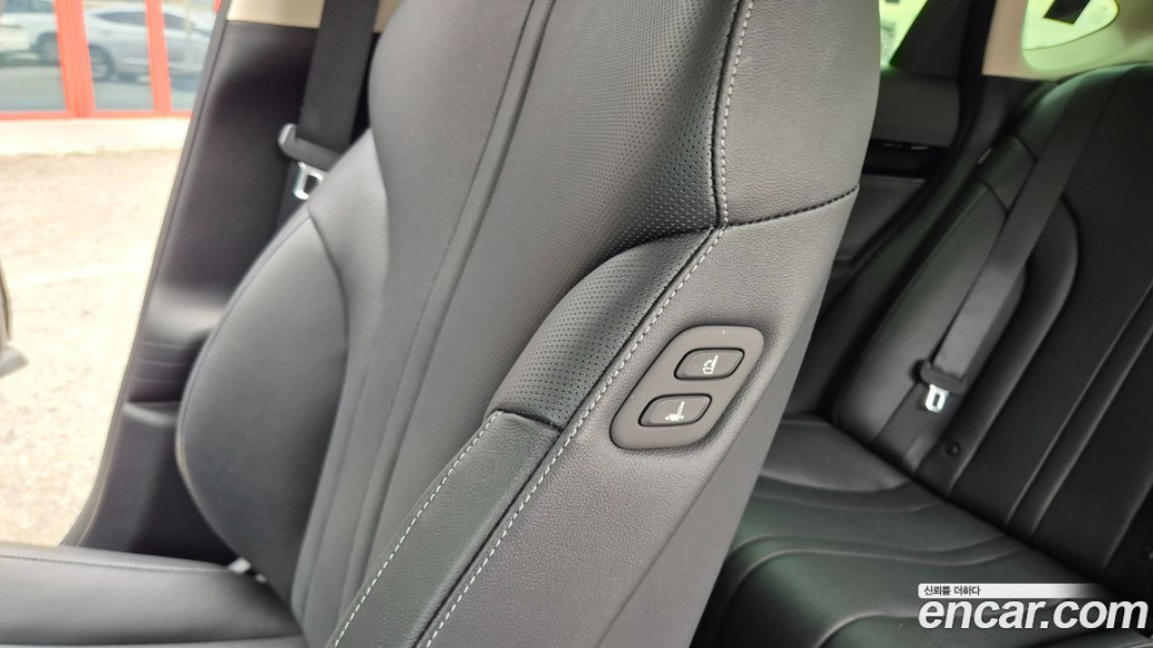 Genesis G80 Gasoline 2.5 Turbo AWD, 2024