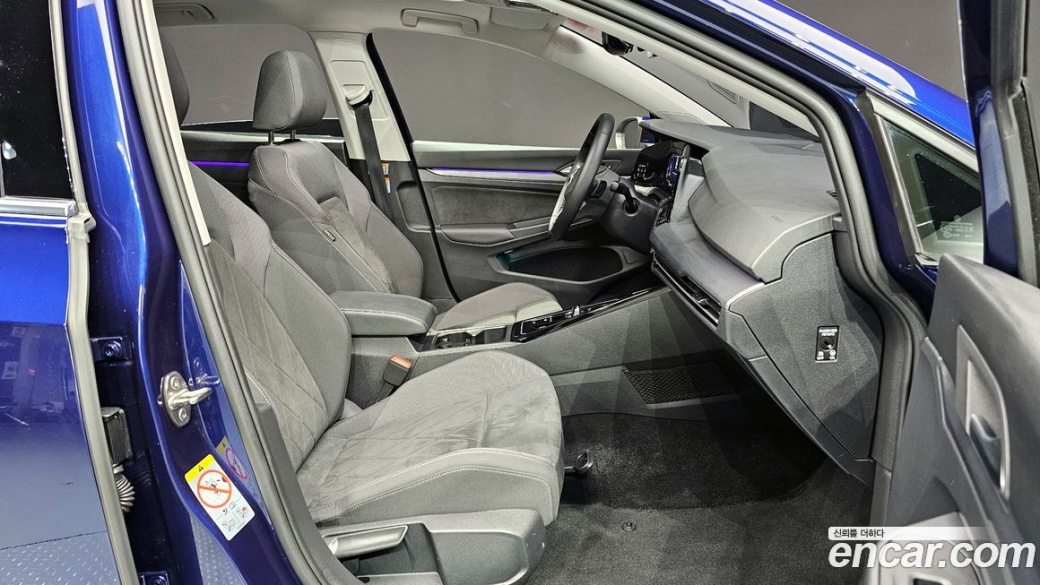 Volkswagen Golf 2.0 TDI Prestige, 2023