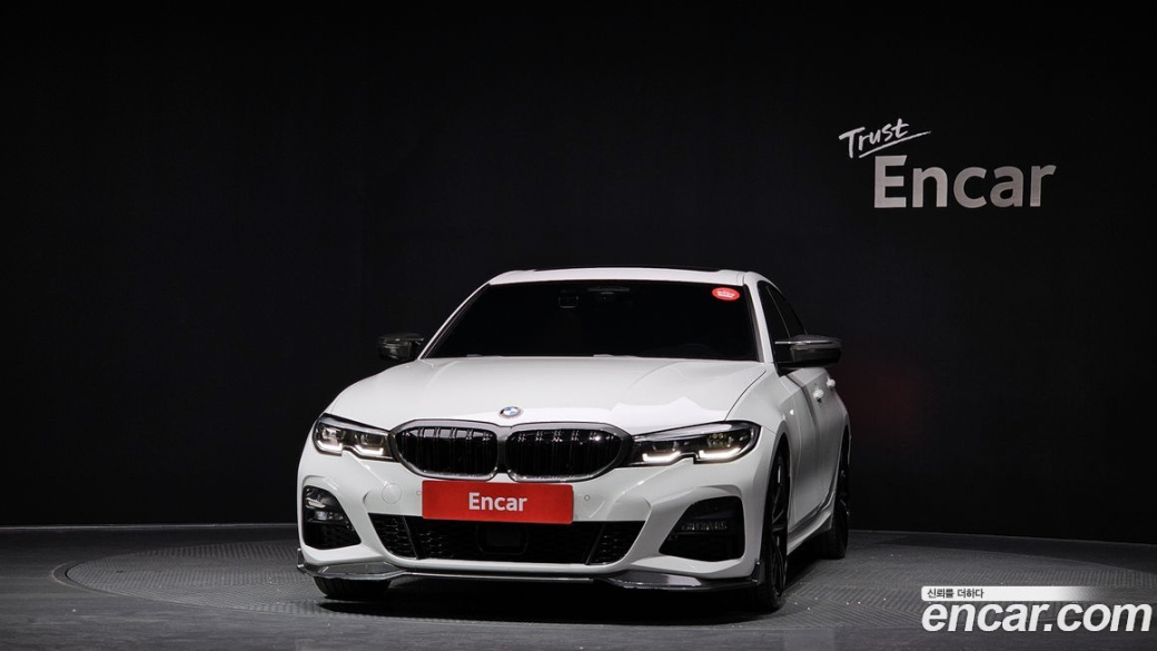 BMW 3-Series 320i M Sport, 2022