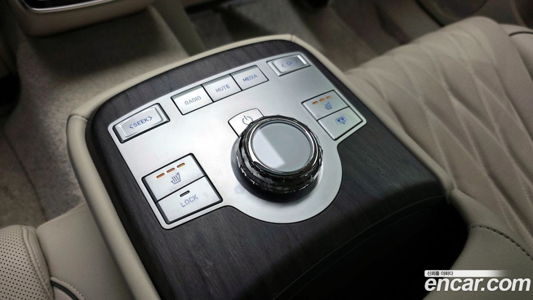 Genesis G80 Gasoline 2.5 Turbo 2WD, 2025