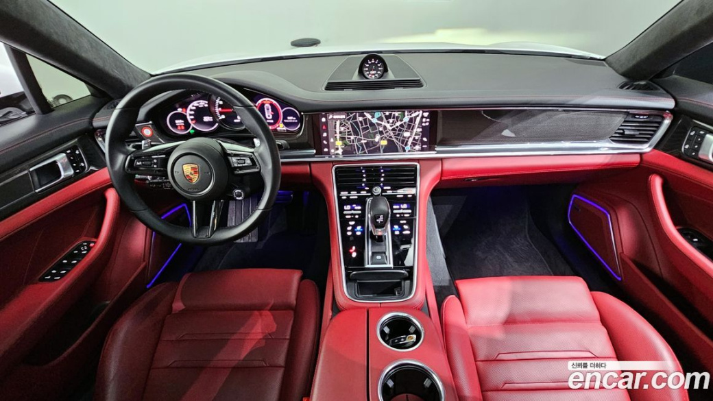 Porsche Panamera 4.0 GTS, 2022
