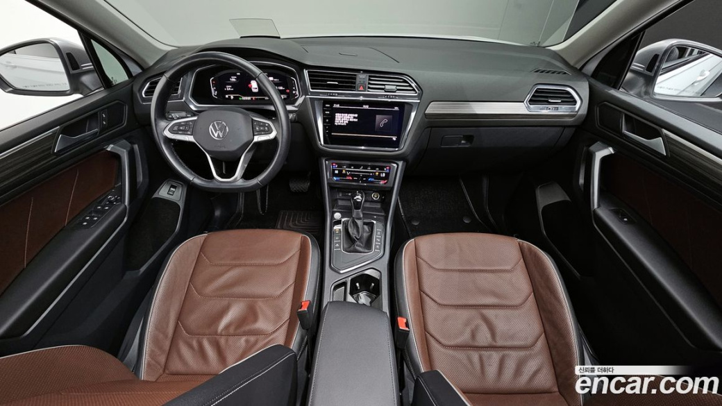 Volkswagen Tiguan 2.0 TSI Prestige, 2023