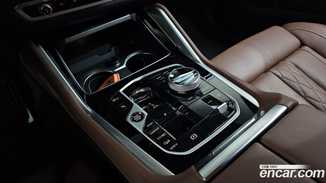 BMW X6 xDrive40i M Sport, 2025