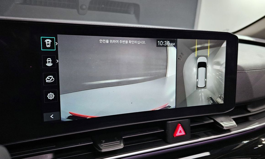 Kia Carnival 9-Seater Gravity, 2025