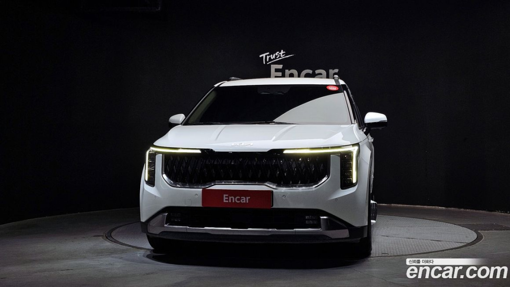Kia Carnival 9-Seater Signature, 2025