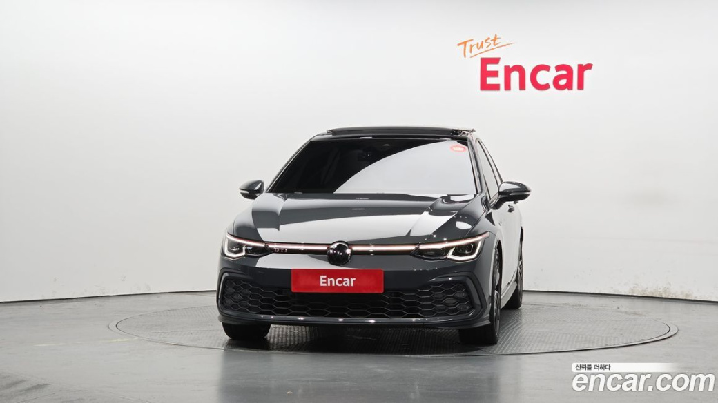 Volkswagen Golf 2.0 GTI, 2024