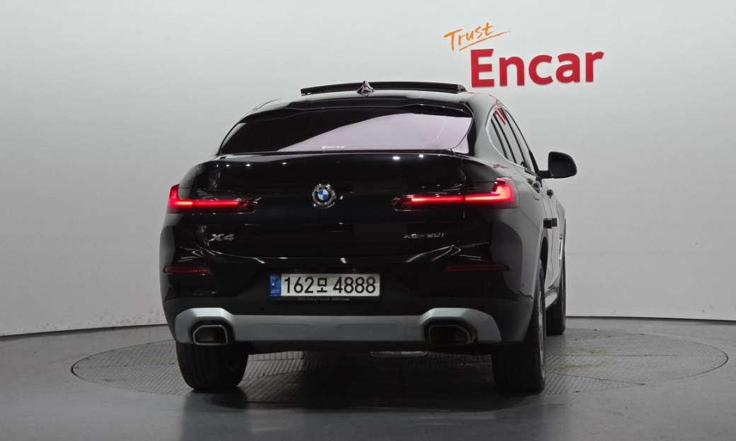 BMW X4 xDrive20i xLine, 2022