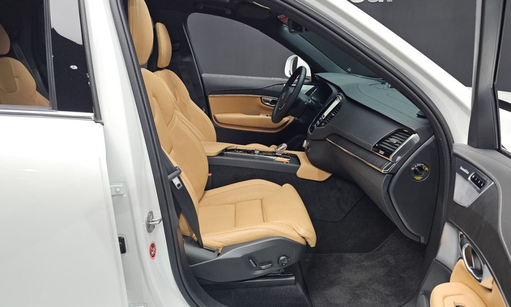 Volvo XC90 B6 Ultimate Bright, 2024