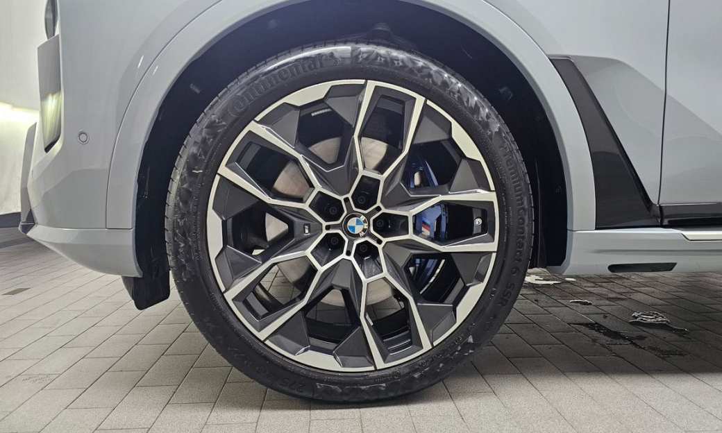 BMW X7 xDrive 40i M Sport 6STR, 2025