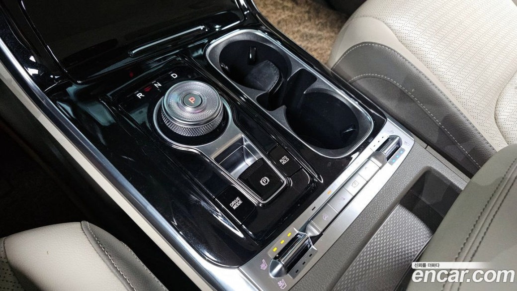 Kia Carnival 9-Seater Hi-Limousine(Special Vehicle), 2022