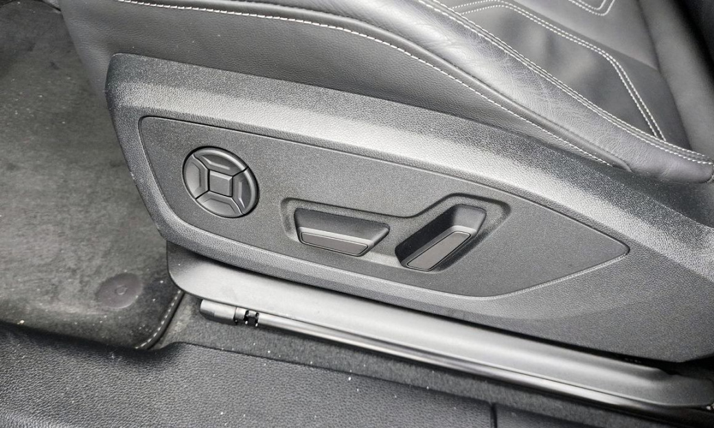 Audi Q3 40 TFSI Quattro Premium Sport Back, 2025