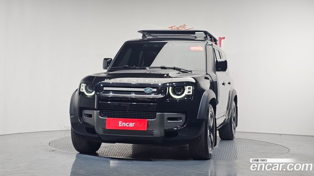 Land Rover Defender 130 D300 X-Dynamic HSE, 2024