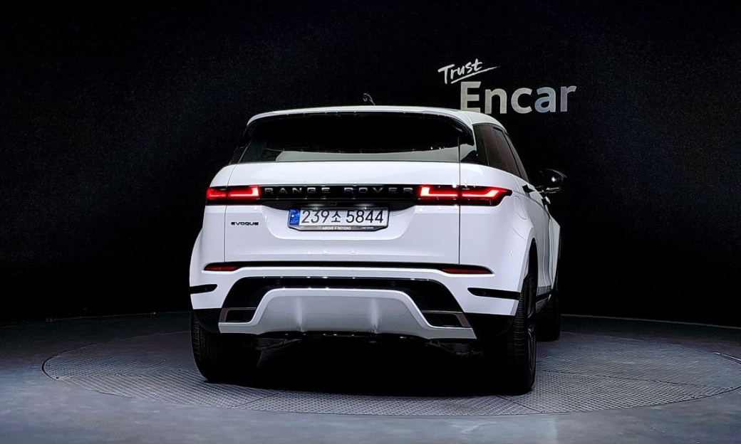 Land Rover Range Rover Evoque P250 Dynamic SE, 2024