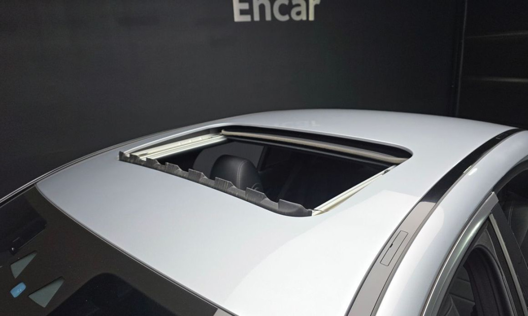 Mercedes-Benz E-Class E250 Avantgarde, 2022