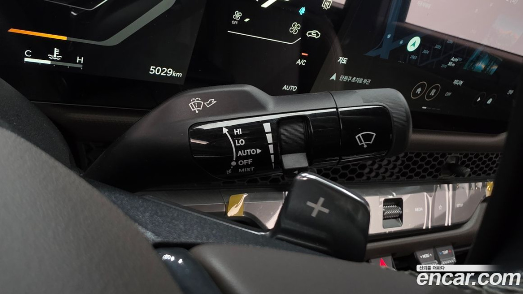 Kia Tasman 2.5T Gasoline 4WD, 2026